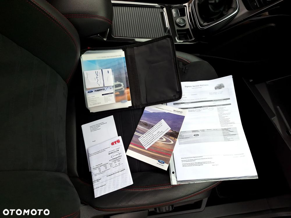 Ford Kuga 1.5 EcoBoost 2x4 ST-Line - 22