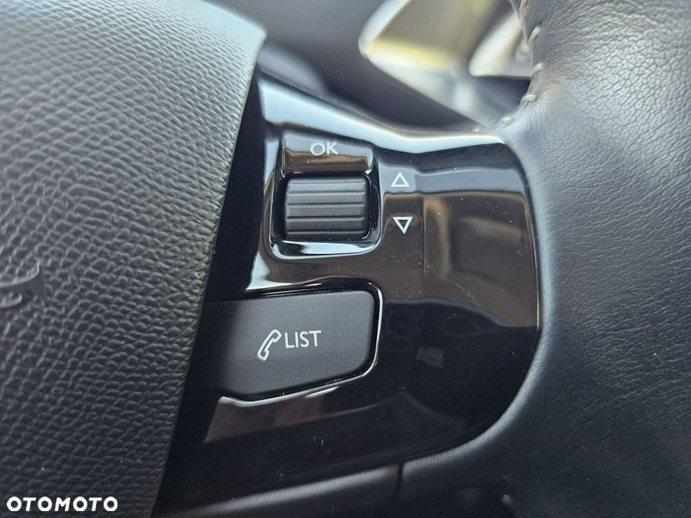 Peugeot 308 1.6 THP Access - 31