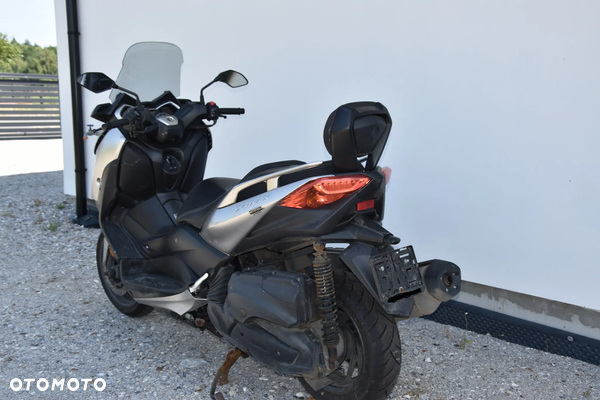Yamaha X-max