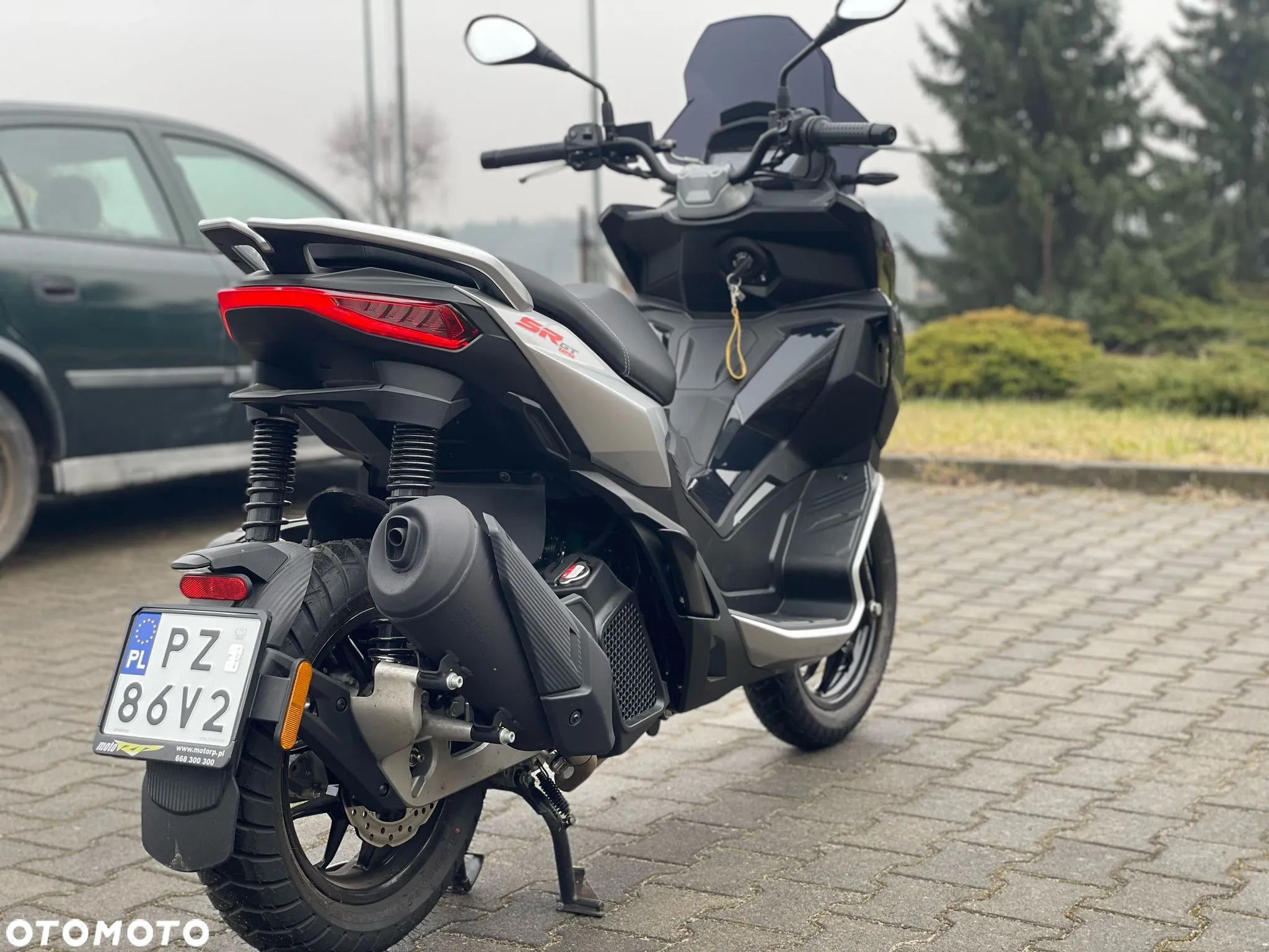 Moto Guzzi Stelvio - 16