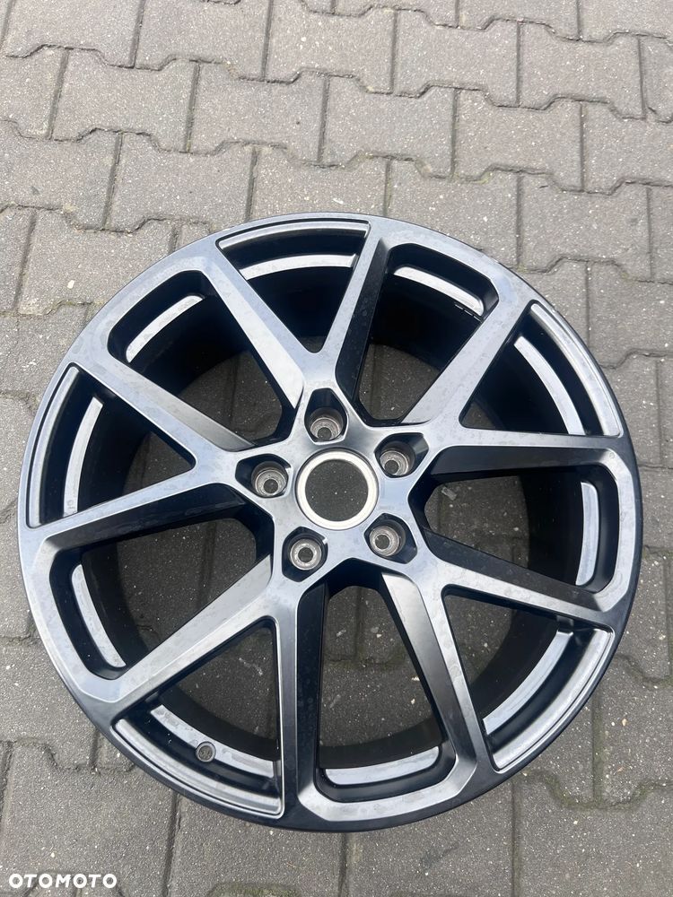 L1 Felga Porsche Panamera 976 21'' Przód 976601025M - 1