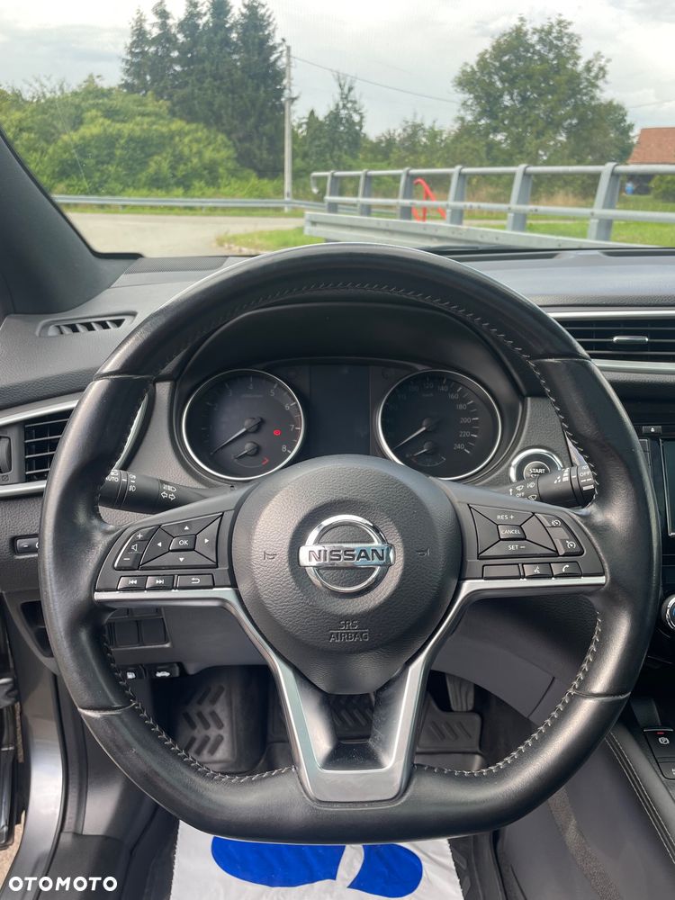 Nissan Qashqai - 23
