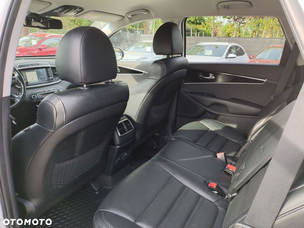 Kia Sorento - 13