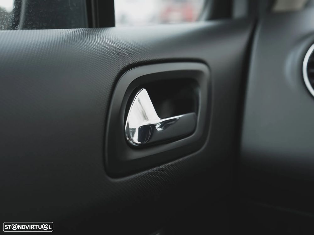 Peugeot 308 1.6 HDi Premium - 21