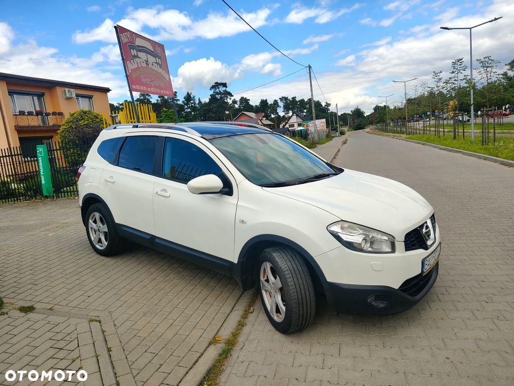 Nissan Qashqai+2 2.0 dCi DPF 4x4 acenta - 11