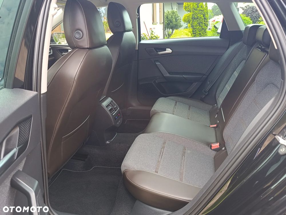 Seat Leon Sportstourer 2.0 TDI Xcellence S&S DSG - 21