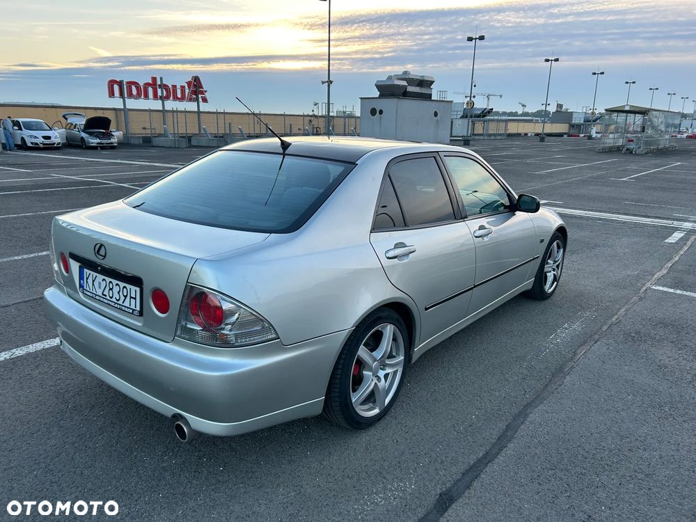 Lexus IS 200 Classic - 13