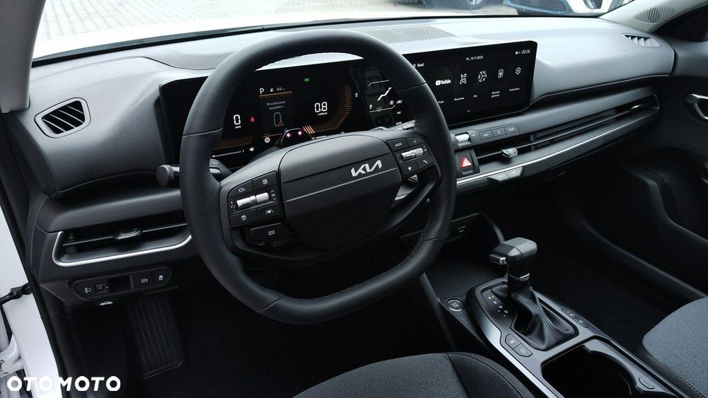 Kia K4 - 12