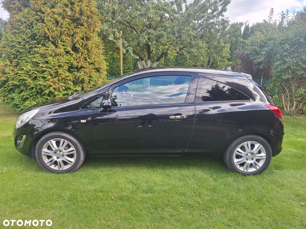 Opel Corsa 1.4 16V 150 Jahre - 2