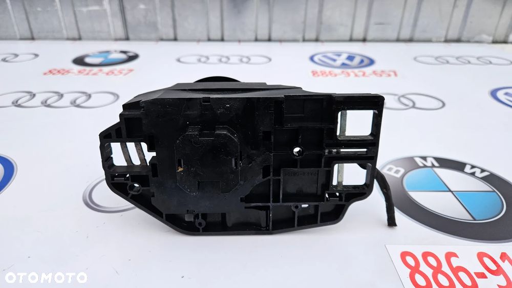 BMW 5 E60 E61 LCI Przełącznik zmiany biegów Wybierak Lewarek zmiany biegów 9213651 - 7