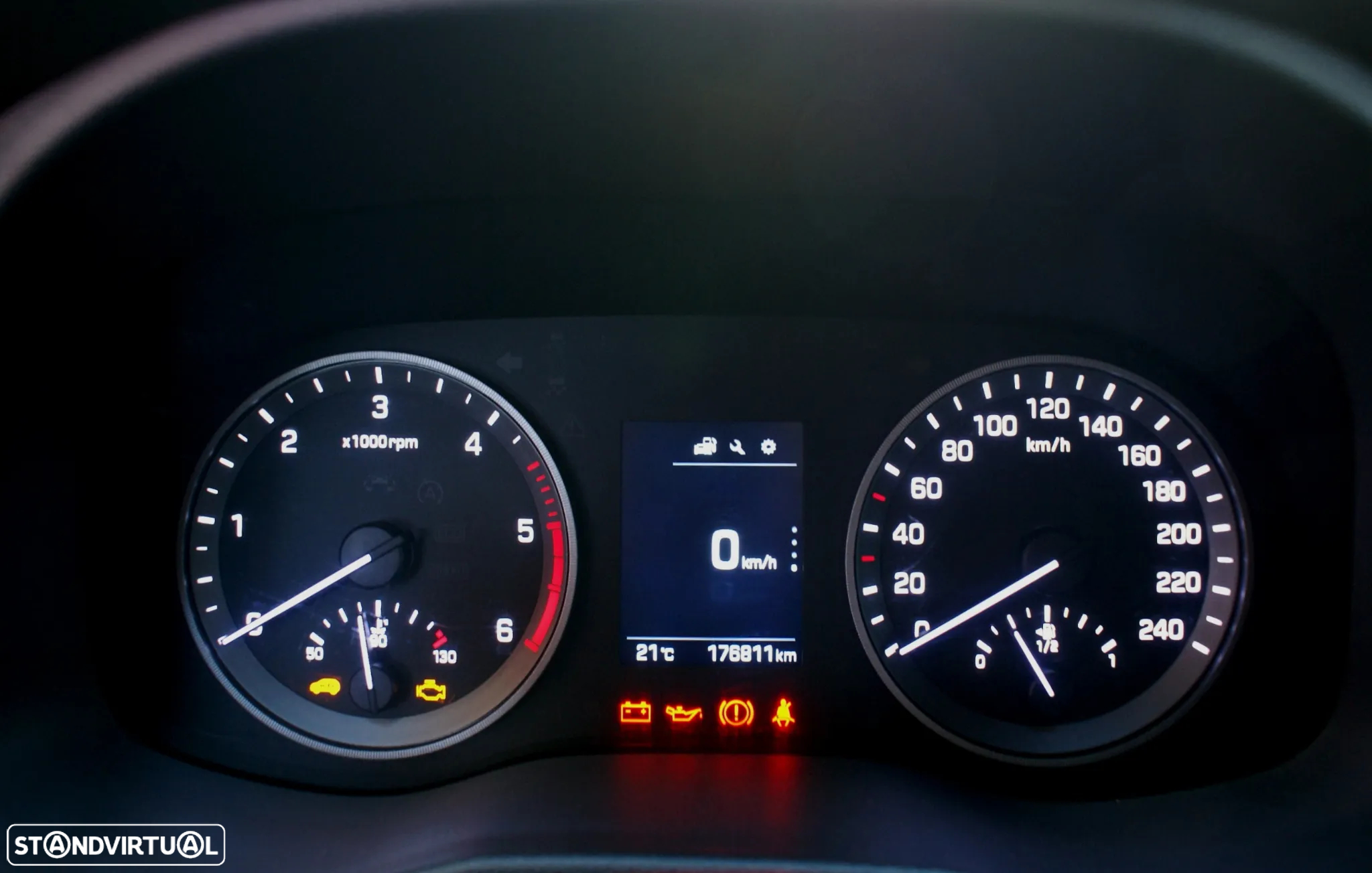 Hyundai Tucson 1.7 CRDi Creative Plus - 12