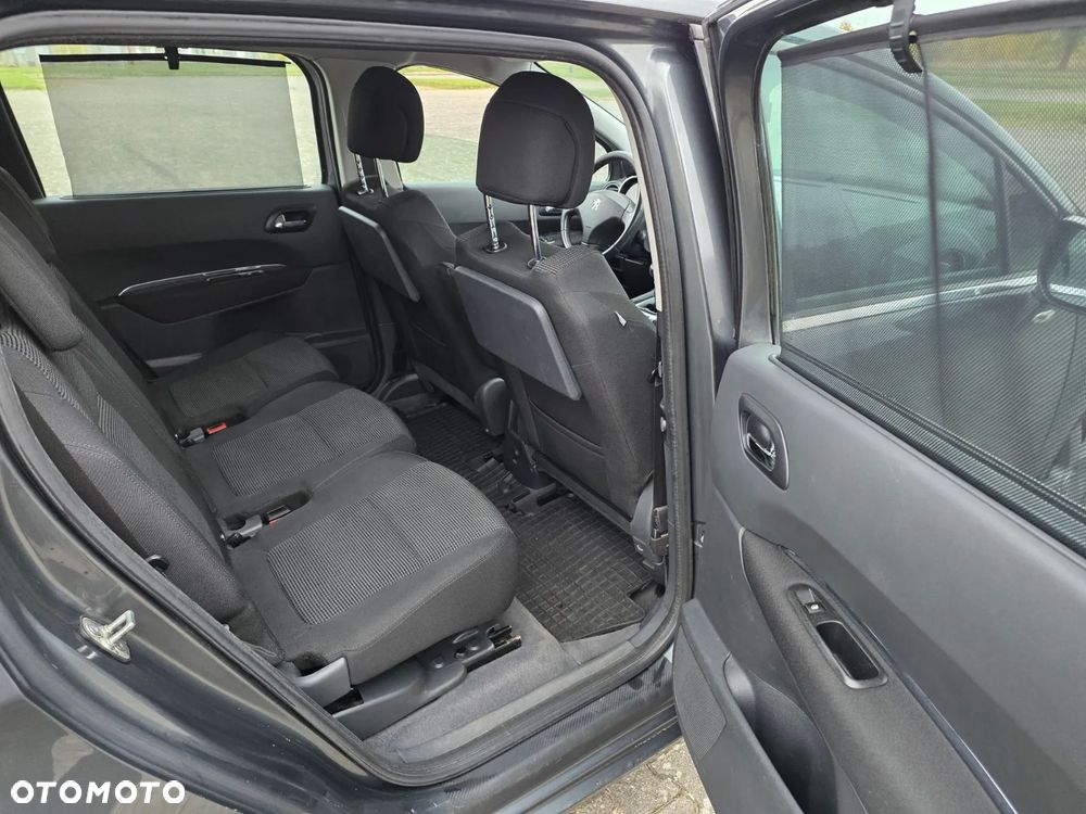 Peugeot 5008 2.0 HDi Premium - 18