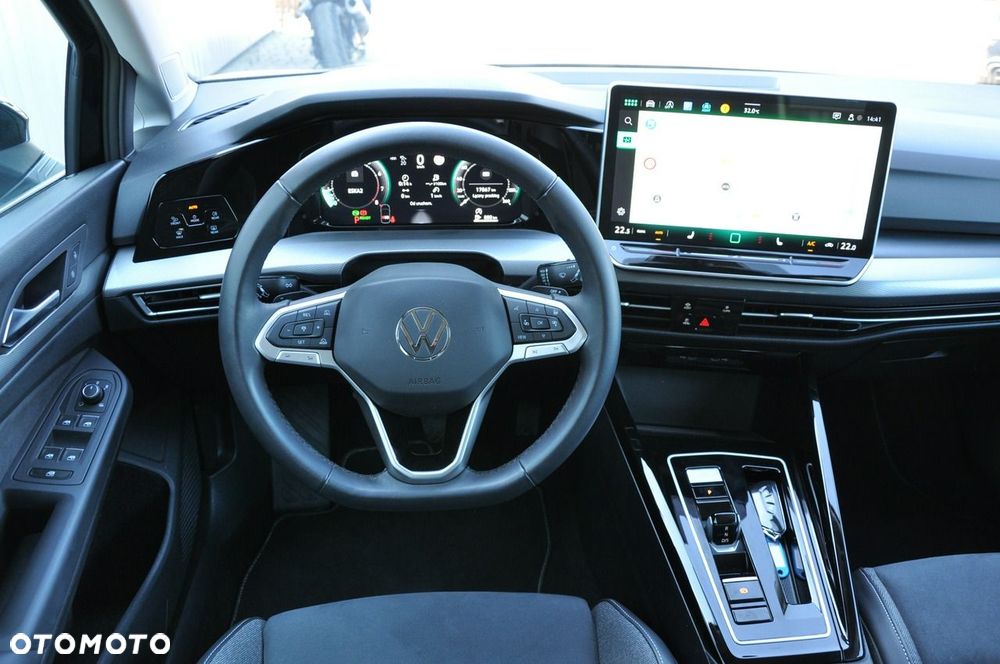 Volkswagen Golf 1.5 eTSI OPF DSG Style - 29