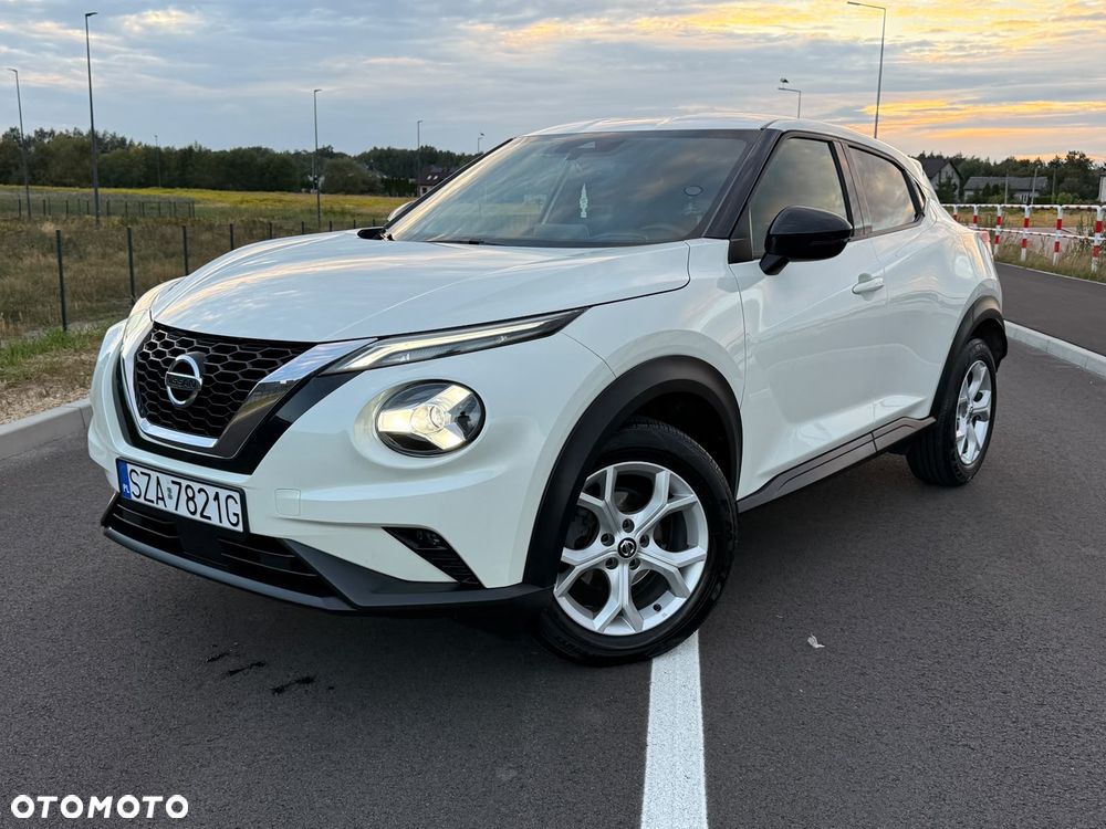Nissan Juke 1.0 DIG-T N-Connecta - 2