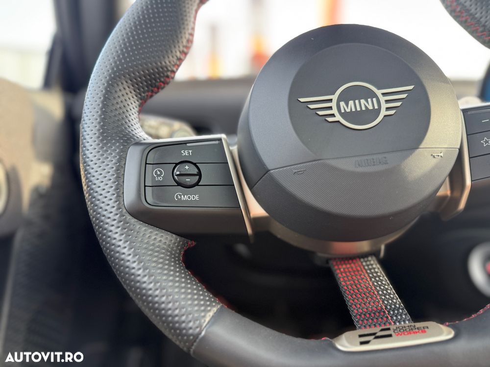 Mini Cooper S John Works Trim - 5