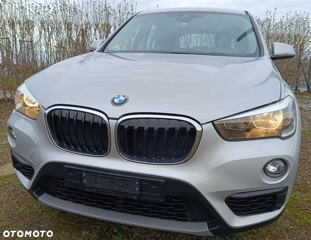 BMW X1 sDrive16d Sport Line - 2