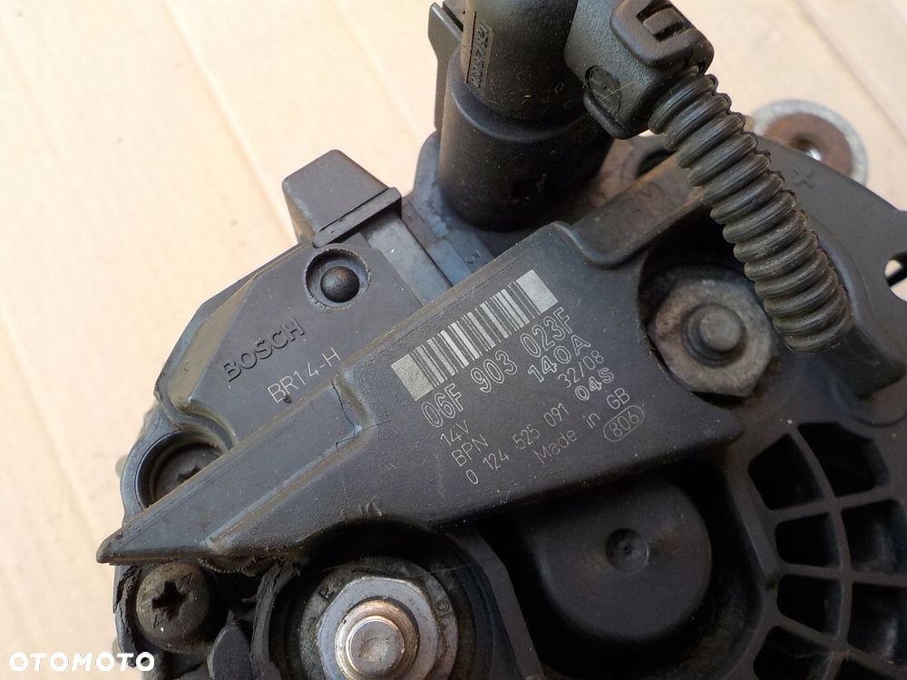 alternator vw golf V 2,0 tdi 06F903023F - 2