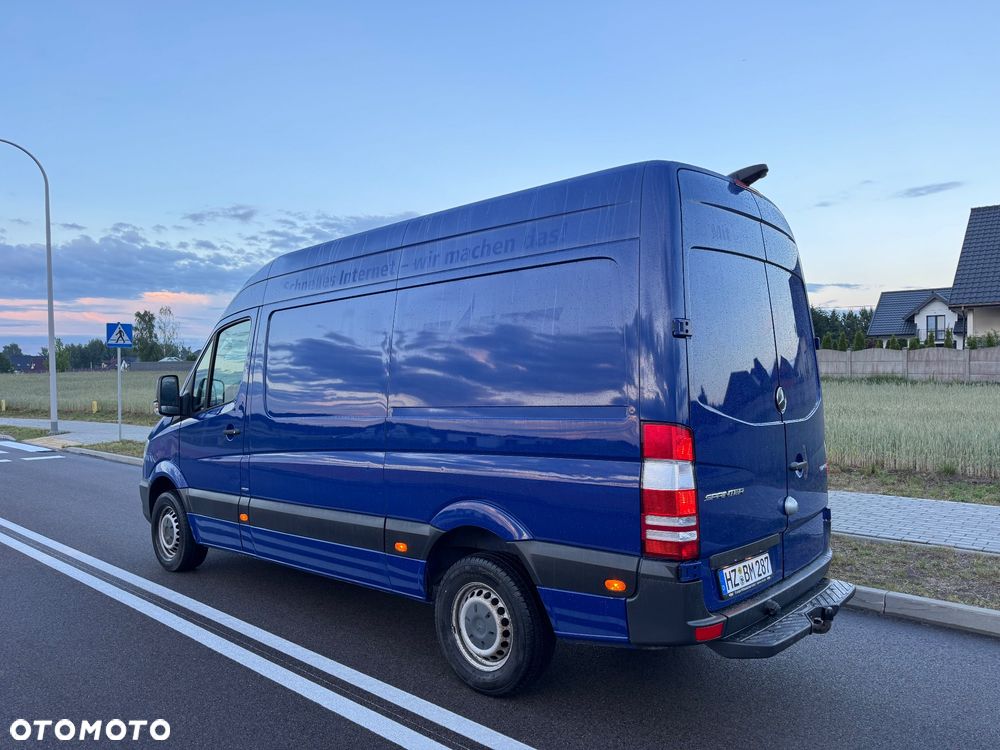 Mercedes-Benz Sprinter - 5