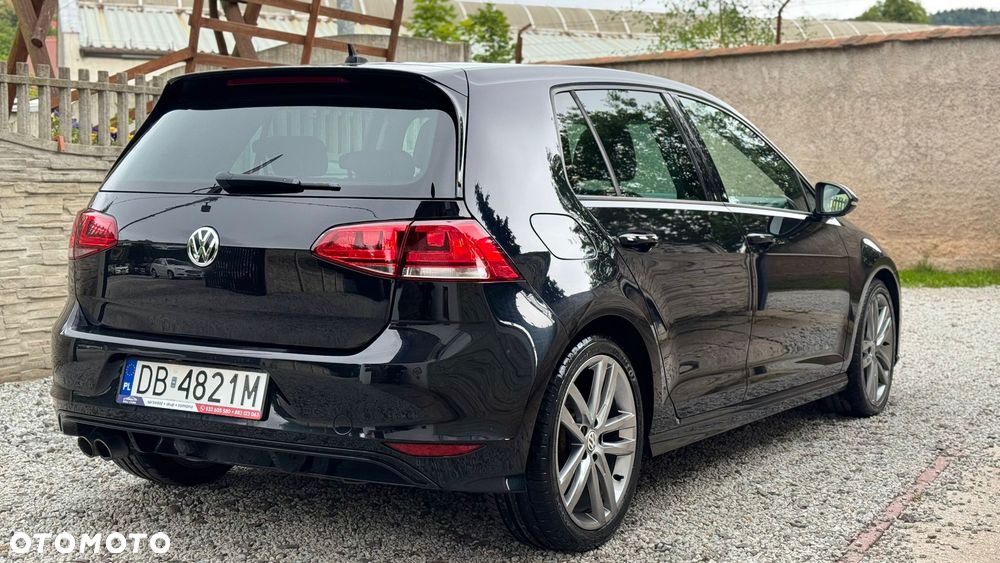 Volkswagen Golf - 4