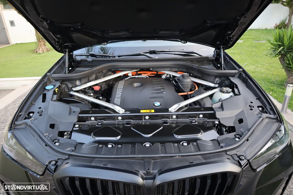 BMW X5 50 e xDrive Edição Desportiva M - 12