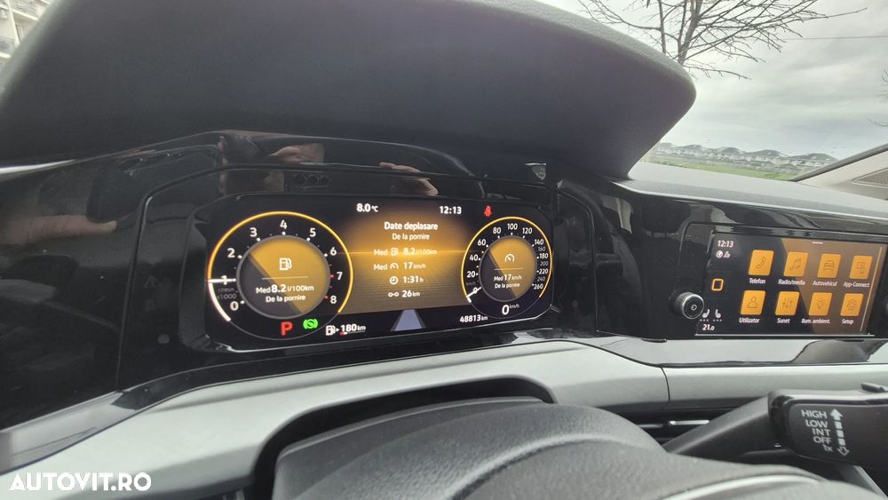 Volkswagen Golf 1.0 eTSI DSG MHEV Life - 9