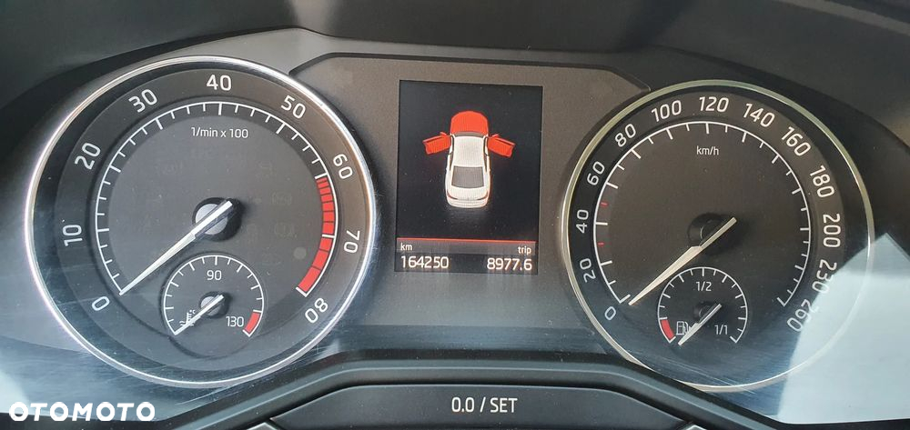 Skoda Superb 1.4 TSI ACT Style - 10