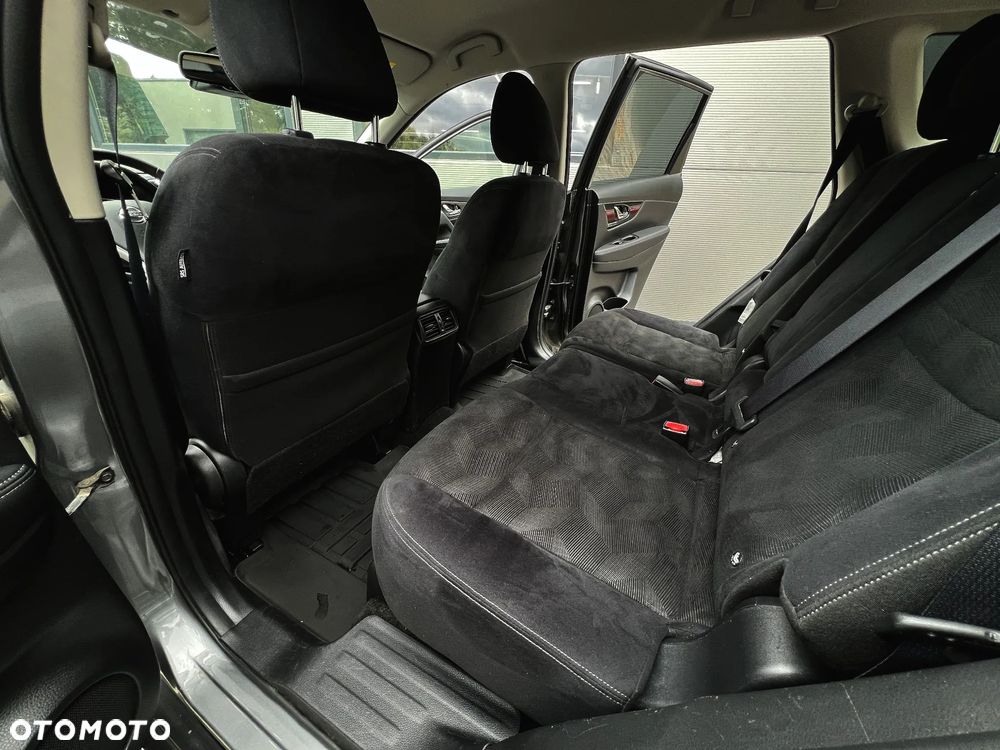 Nissan X-Trail 1.6 DIG-T N-Connecta - 22