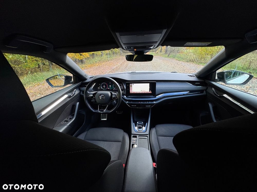 Skoda Octavia 2.0 TDI DSG Sportline - 3