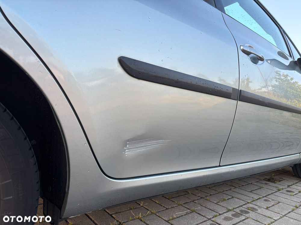 Toyota Auris - 8
