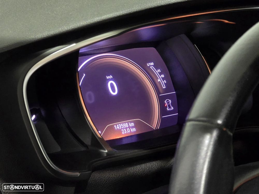 Renault Mégane Sport Tourer 1.3 TCe Limited - 36