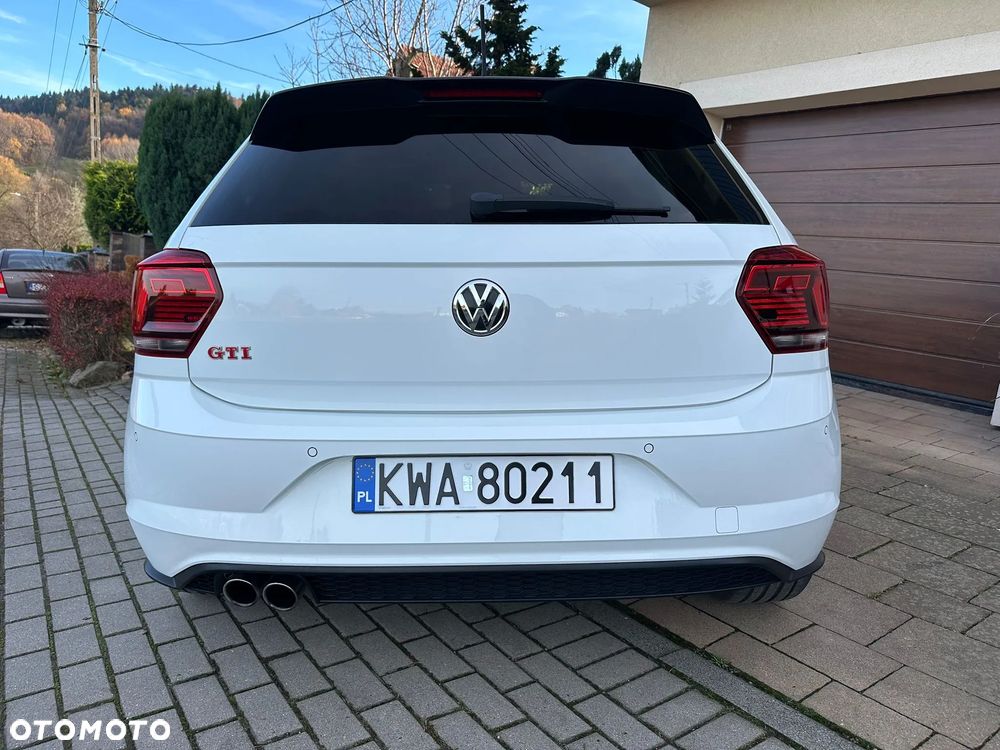 Volkswagen Polo 2.0 TSI DSG GTI - 21
