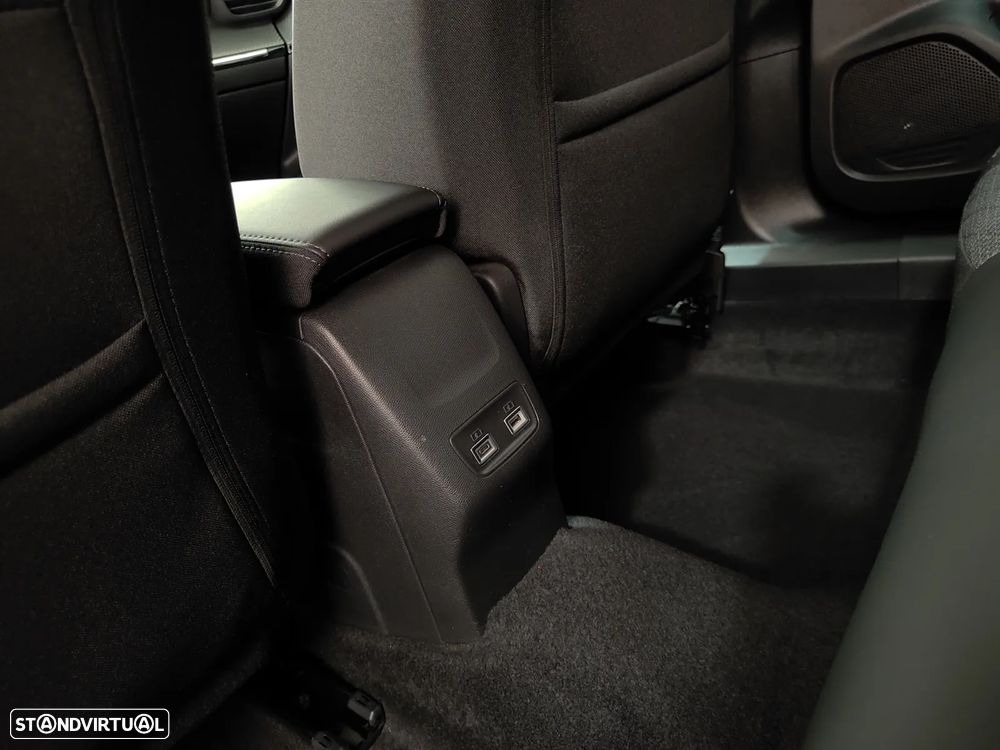 Peugeot 2008 1.2 PureTech Allure - 39