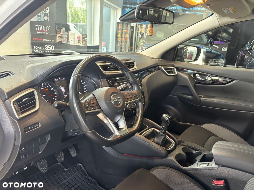 Nissan Qashqai - 10