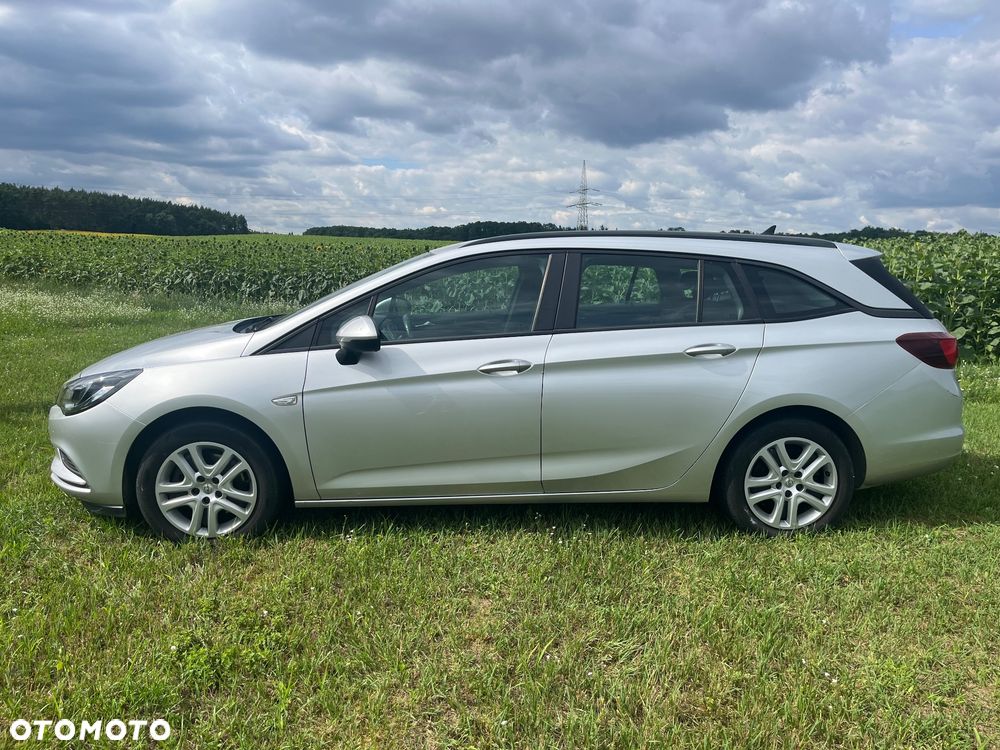 Opel Astra - 4