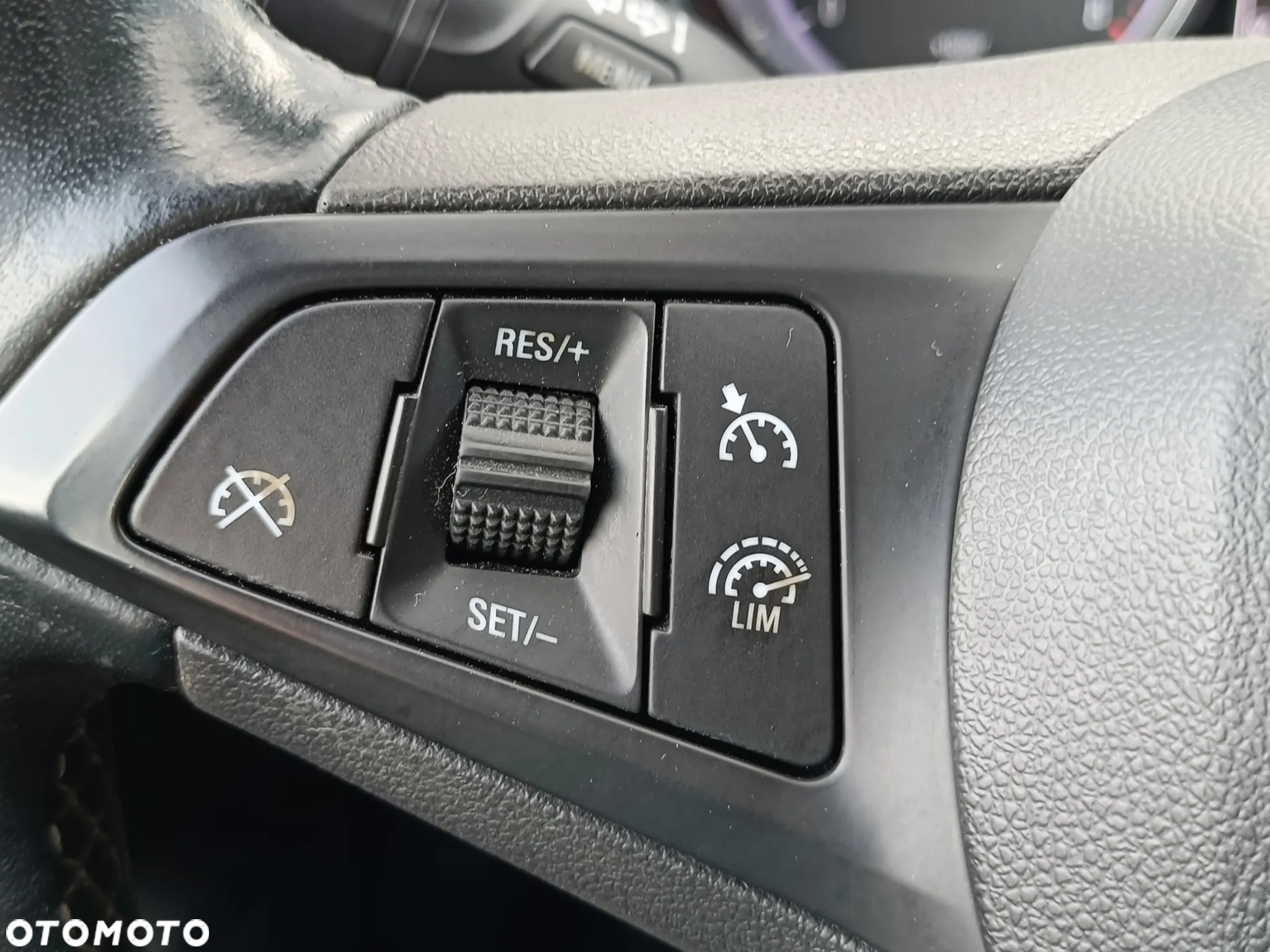 Opel Astra - 22