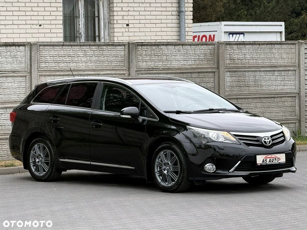 Toyota Avensis 1.8 Executive - 28