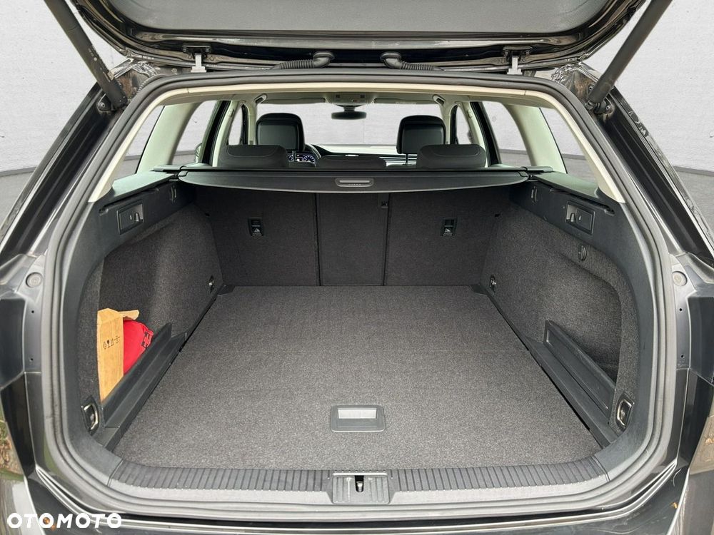 Volkswagen Passat 2022