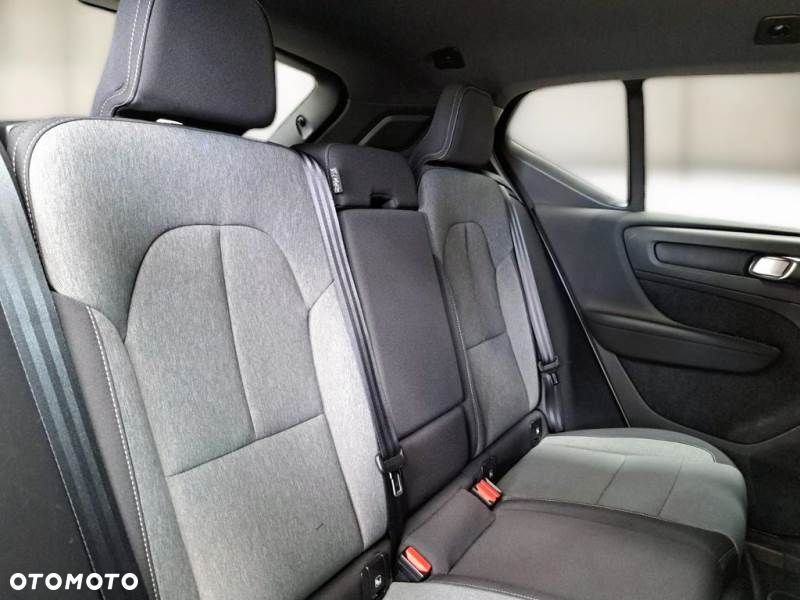 Volvo XC 40 T4 Recharge DKG Inscription Expression - 9