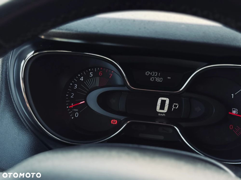 Renault Captur ENERGY TCe 120 EDC Luxe - 27