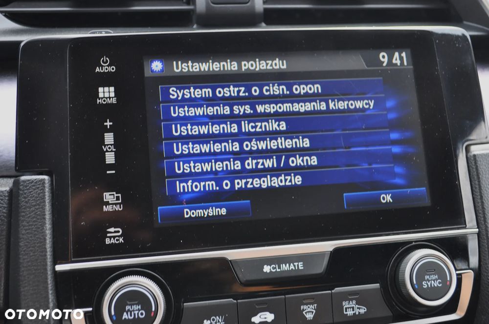 Honda Civic 1.5 i-VTEC Turbo Sport - 24