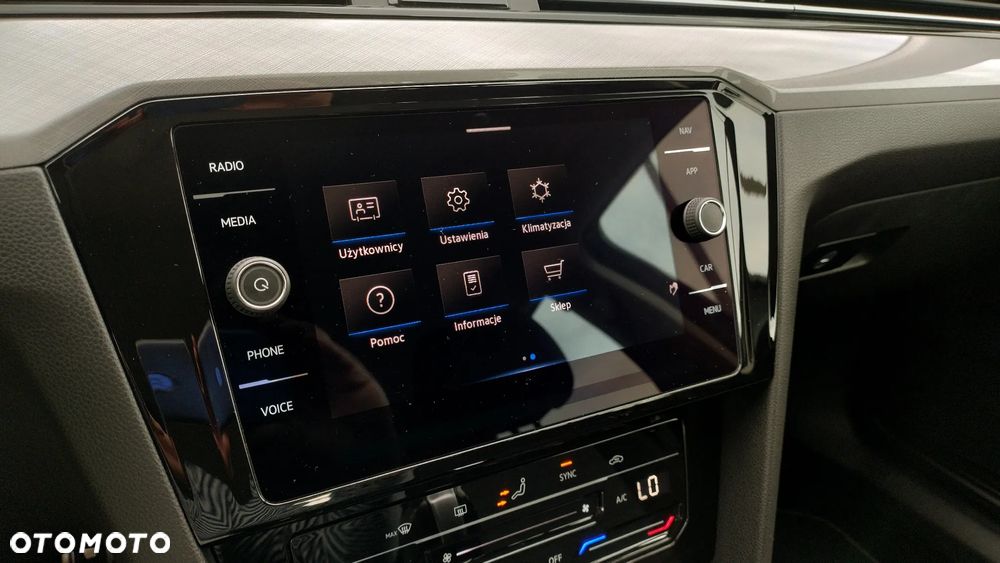 Volkswagen Passat 2.0 TSI Business DSG - 21