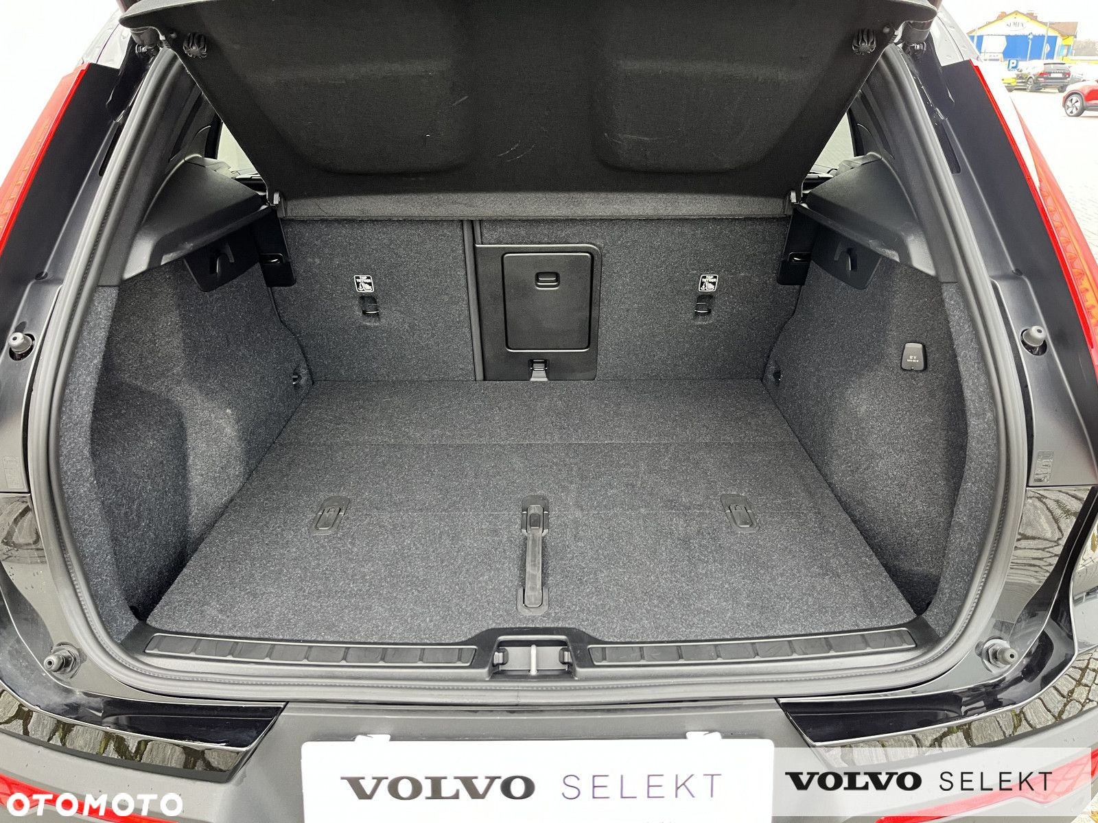Volvo XC 40 - 30
