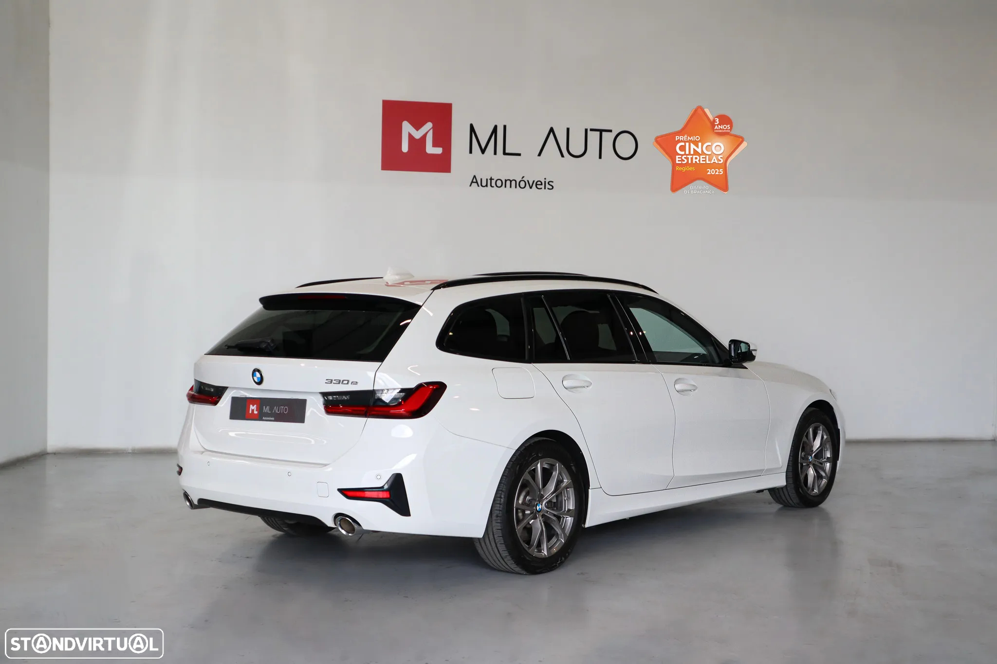 BMW 330 e Touring Line Sport Auto - 2