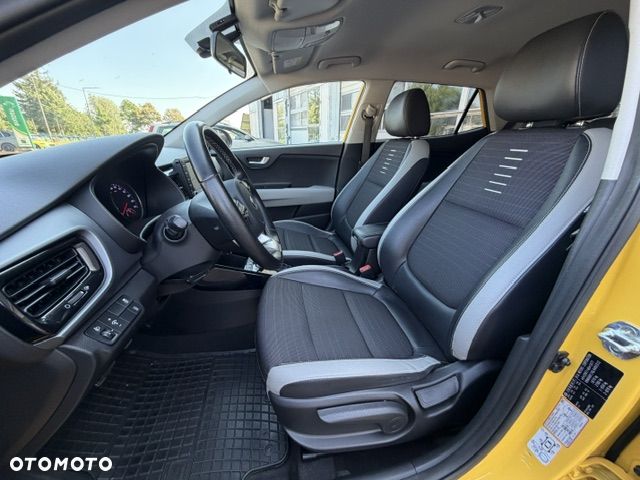 Kia Stonic 1.0 T-GDI MHEV L Business Line DCT - 18