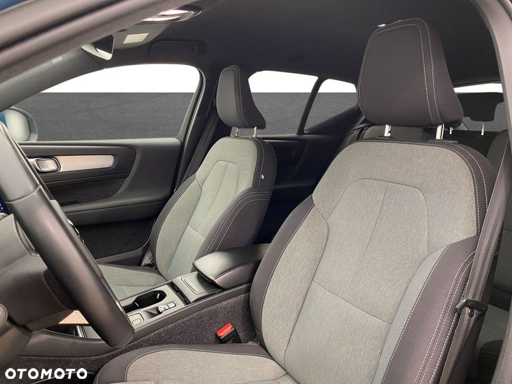 Volvo XC 40 - 11