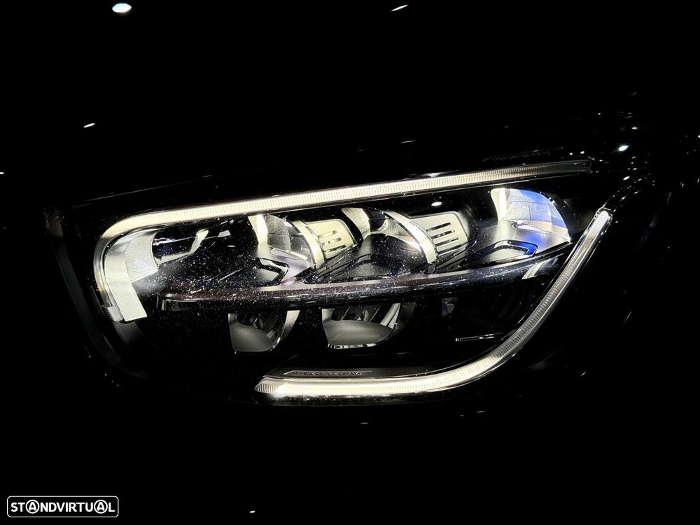 Mercedes-Benz GLC 300 de 4Matic 9G-TRONIC AMG Line - 13