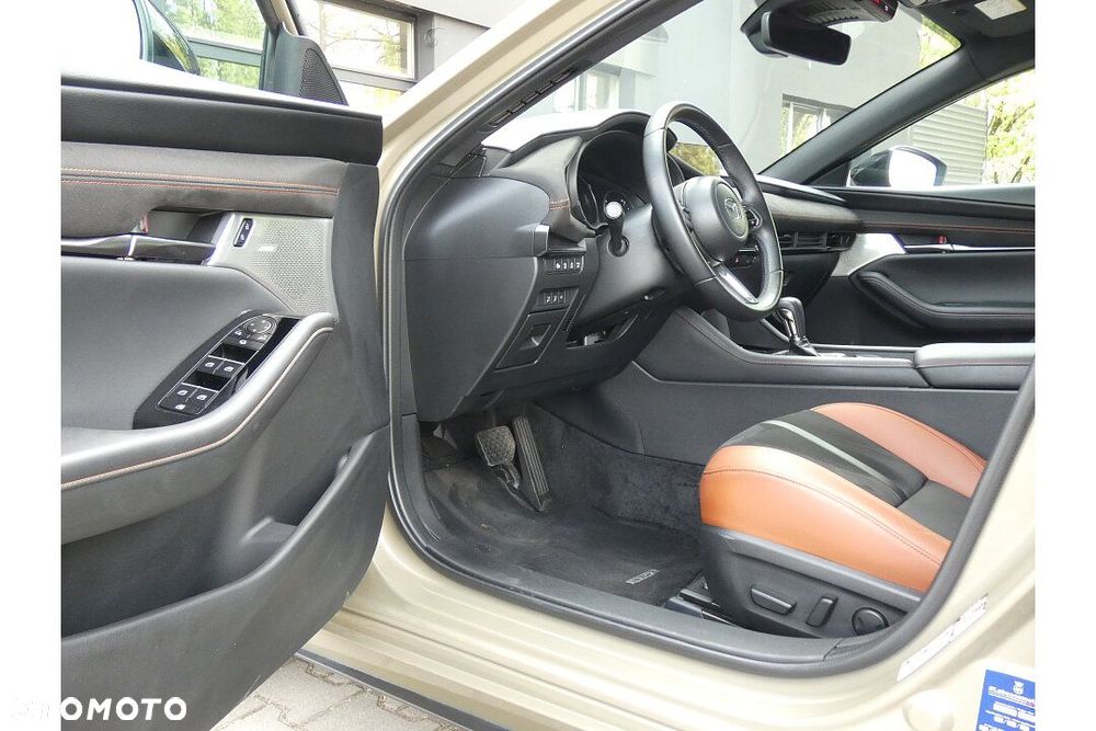 Mazda 3 2.0 mHEV Nagisa - 13