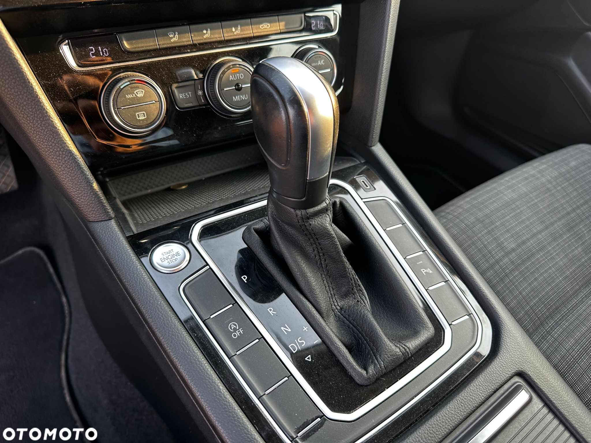 Volkswagen Passat 1.5 TSI EVO Business DSG - 22