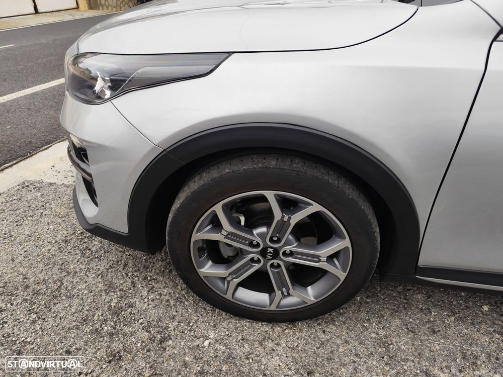 Kia XCeed 1.0 T-GDI Dynamic - 5