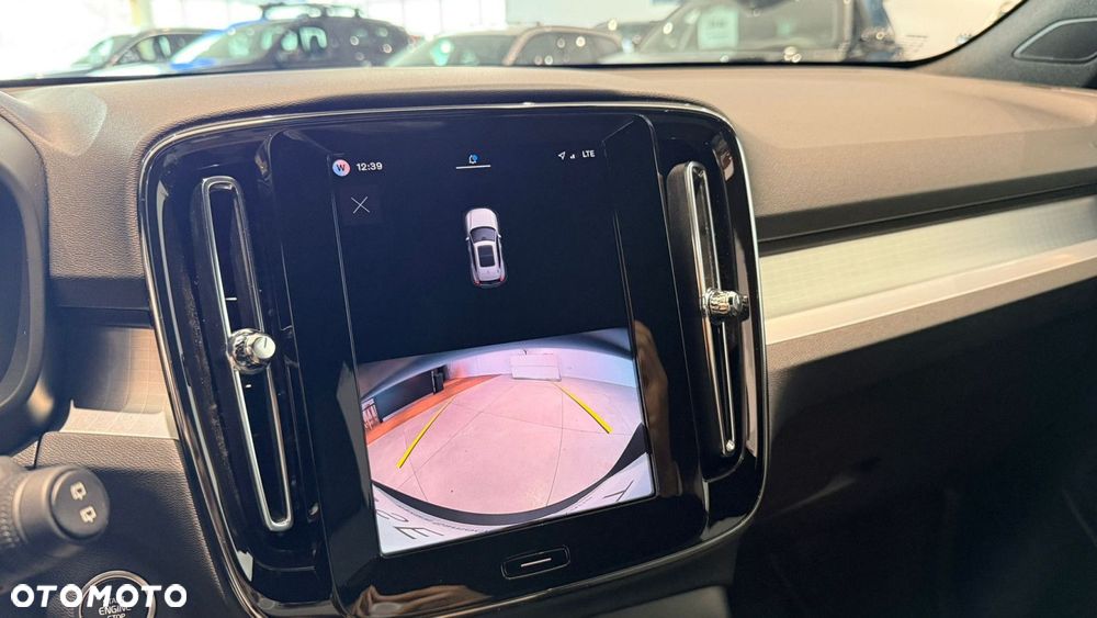 Volvo XC 40 - 12